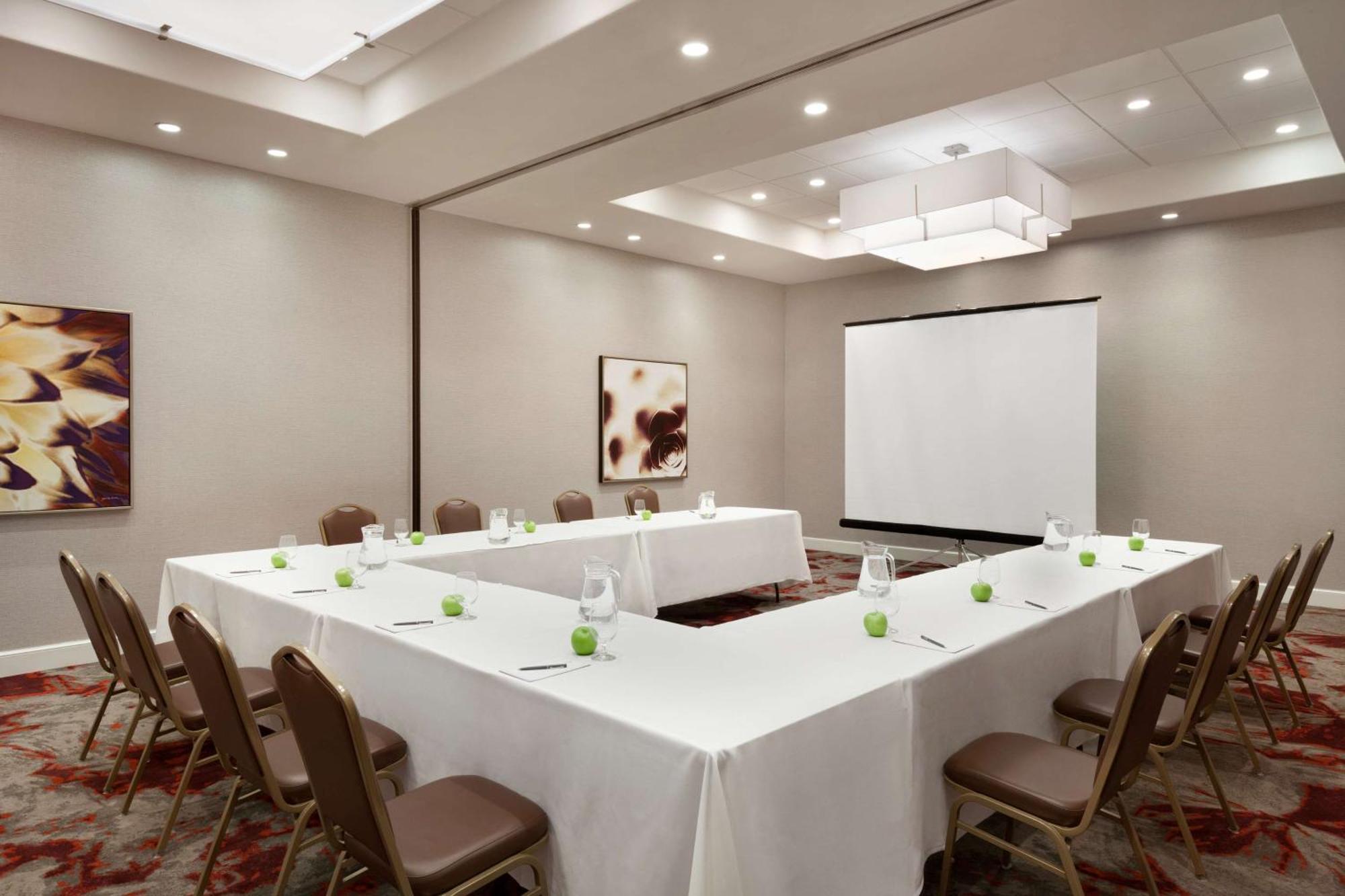 Embassy Suites By Hilton Temecula Valley Wine Country Экстерьер фото