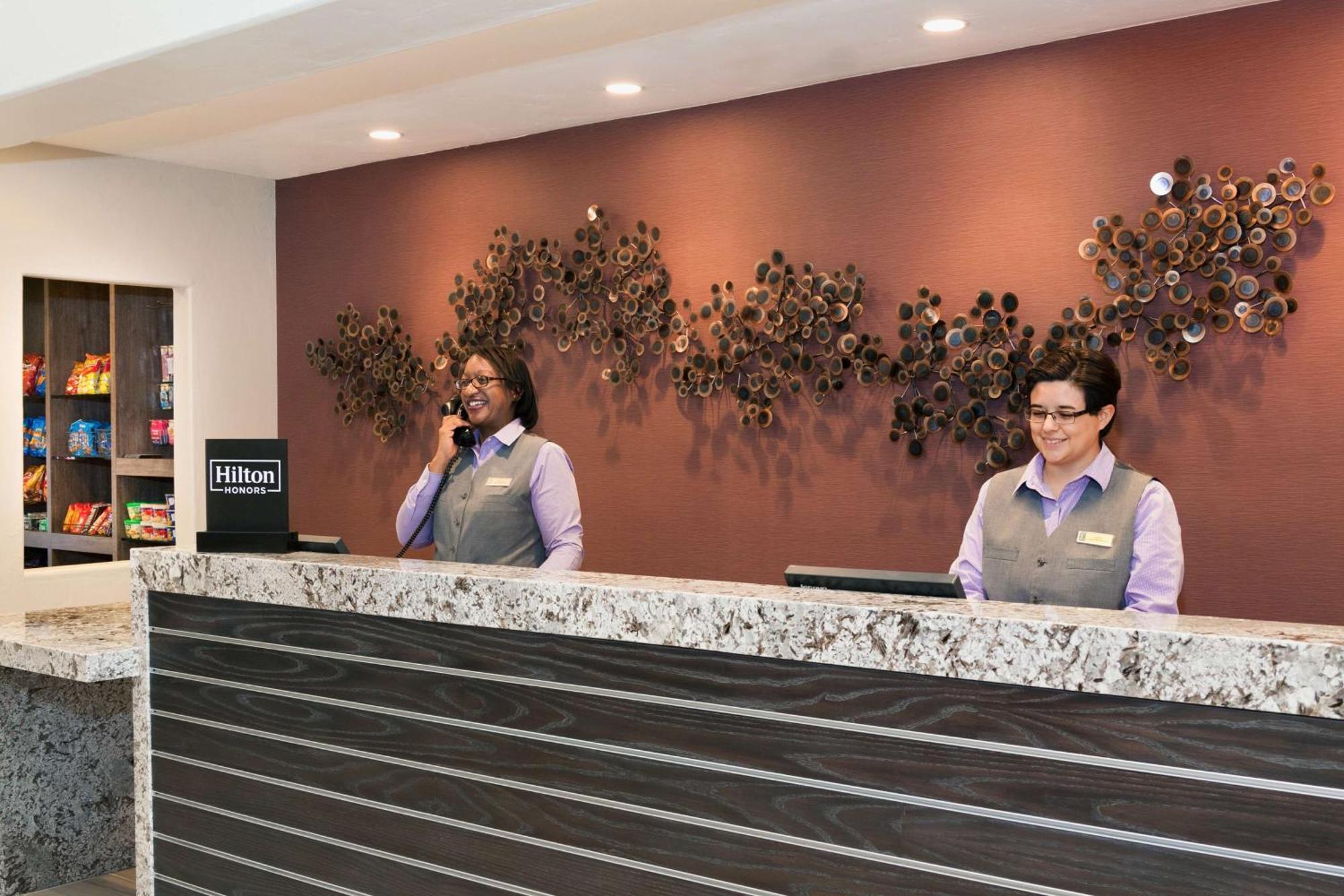 Embassy Suites By Hilton Temecula Valley Wine Country Экстерьер фото