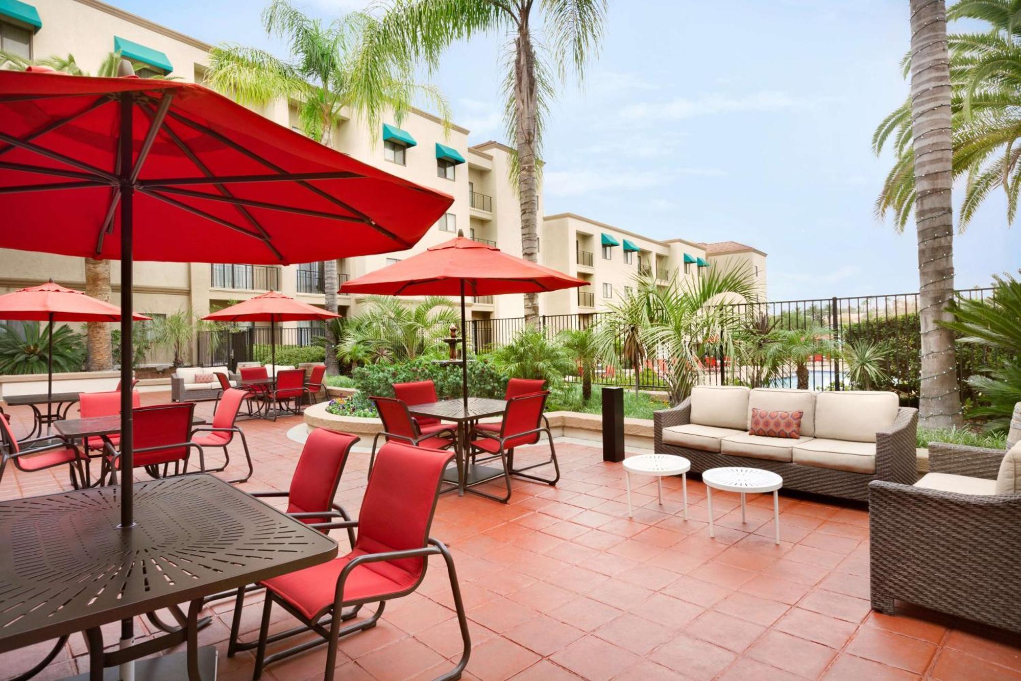 Embassy Suites By Hilton Temecula Valley Wine Country Экстерьер фото